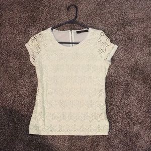 Lace fitted mint green tee